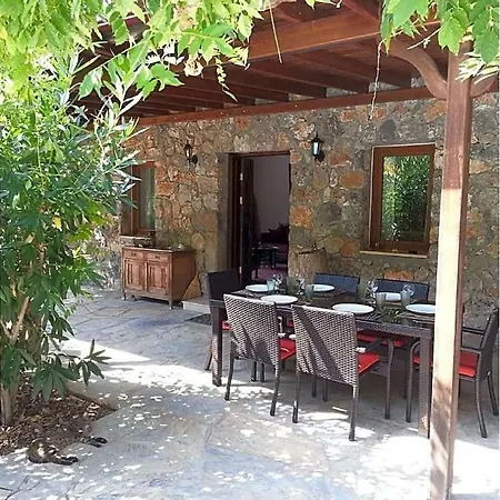 Sleeps 6 Pool Air Con Kayakoy